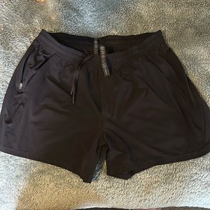 Men’s lululemon shorts